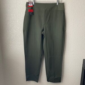 KIRKLAND Signature Women's Lightweight Ankle Pants, Olive, M